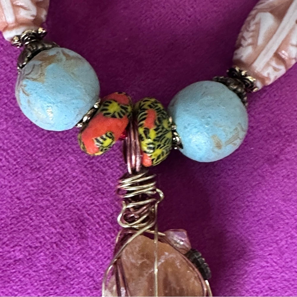 Hand crafted Bracelet Collage Beaded with Hand-Painted Beads & Wire-Wrapped 0778 - Picture 9 of 13